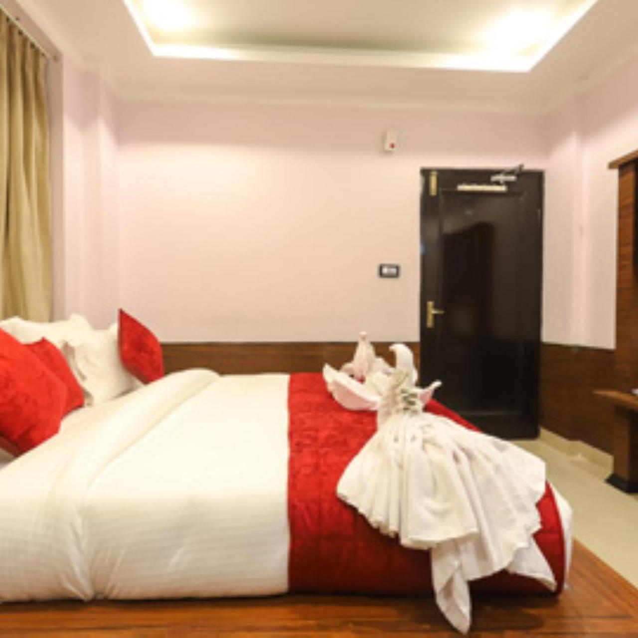 Hotel Holiday Hill, Near Mall Road, Mcleodganj# Parking#Restaurant Dharamsala Zewnętrze zdjęcie